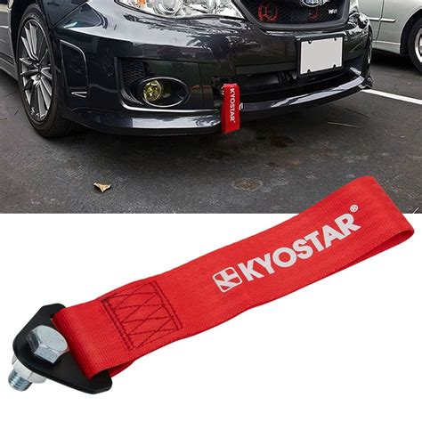 how to put tow strap on car